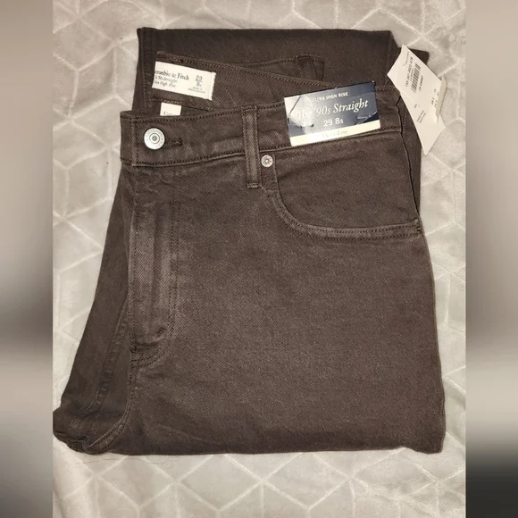Abercrombie & Fitch Jeans - Picture 1 of 3